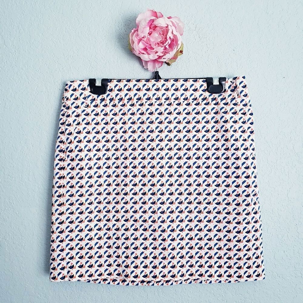 Ann‎ Taylor Geometric Pattern Madison Skirt